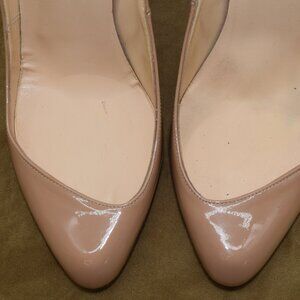 EUC Christian Louboutin Maudissima Toe Cleavage Heels Pumps 40 M Nude Patent 9M